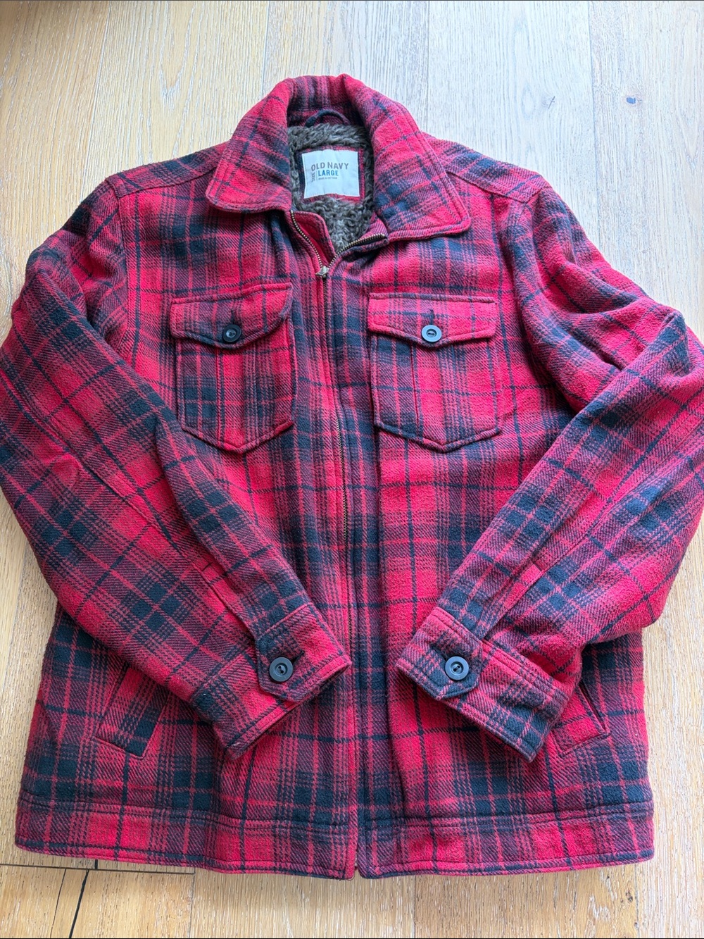 Old Navy Red and Black Plaid Shirt Jacket LG (2010) NWOT!